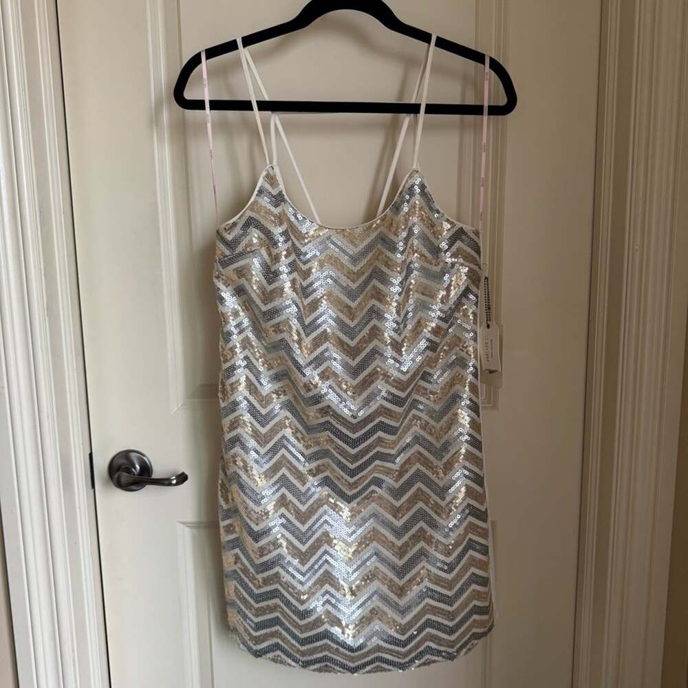 Forever 21 Cream, Silver & Gold Chevron Sequin Mini Dress - Size Medium